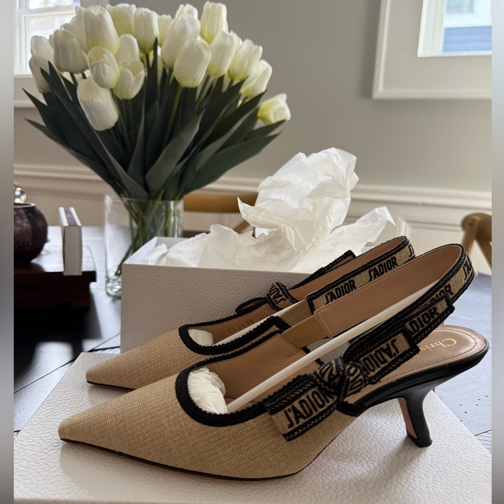 Christian Dior J’adior kitten heels for sale in a size 38!